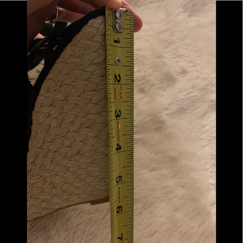 Wedge Heels - Picture 4 of 8